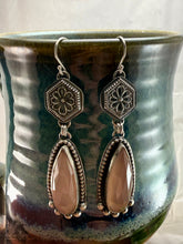 Load image into Gallery viewer, Pink Chalcedony Drop Earrings