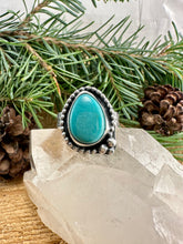 Load image into Gallery viewer, Turquoise Ring Size 8 1/4