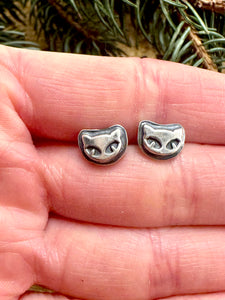 Cat Face Stud Earrings