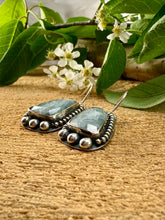 Load image into Gallery viewer, Aquamarine Drop Earrings