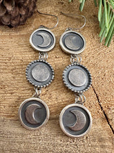 Load image into Gallery viewer, Moon Phase Earrings