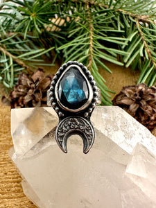 Labradorite Moon Ring Size 7