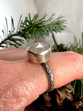 Load image into Gallery viewer, Rainbow Moonstone Ring Size 7