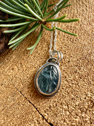 Bi Colour Kyanite Pendant