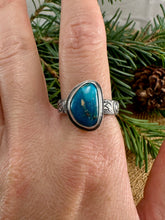 Load image into Gallery viewer, Turquoise Ring Size 9