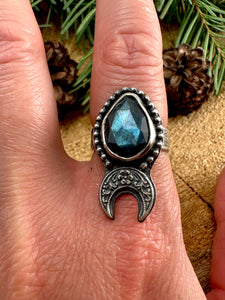 Labradorite Moon Ring Size 7