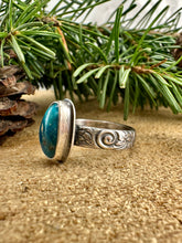 Load image into Gallery viewer, Turquoise Ring Size 9
