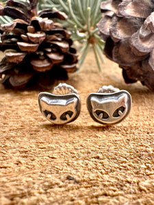 Cat Face Stud Earrings