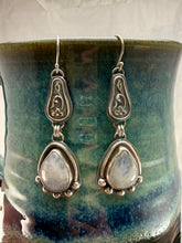 Load image into Gallery viewer, Moonstone Drop Earrings