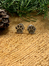 Load image into Gallery viewer, Paw Print Stud Earrings