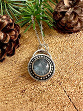 Load image into Gallery viewer, Blue Kyanite Pendant