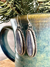 Load image into Gallery viewer, Blue Kyanite Drop Earrings