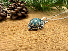 Load image into Gallery viewer, Blue Kyanite Pendant