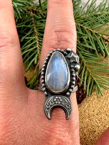 Rainbow Moonstone Moon Ring Size 7