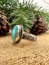 Load image into Gallery viewer, Turquoise Ring Size 6