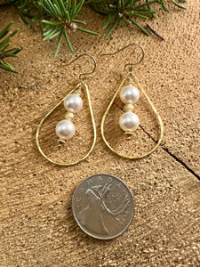 Pearl Teardrop Earrings