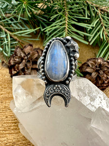 Rainbow Moonstone Moon Ring Size 7