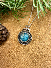 Load image into Gallery viewer, Neon Apatite Pendant
