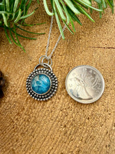 Load image into Gallery viewer, Neon Apatite Pendant